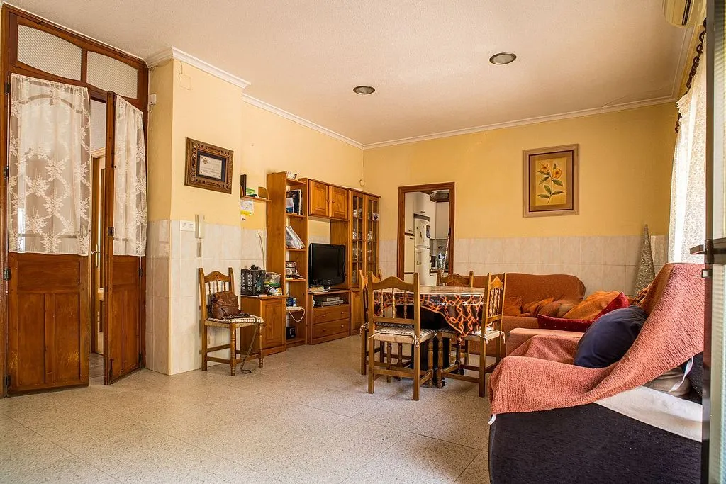 Söögituba - Terraced House with Air Conditioning in Pinós
