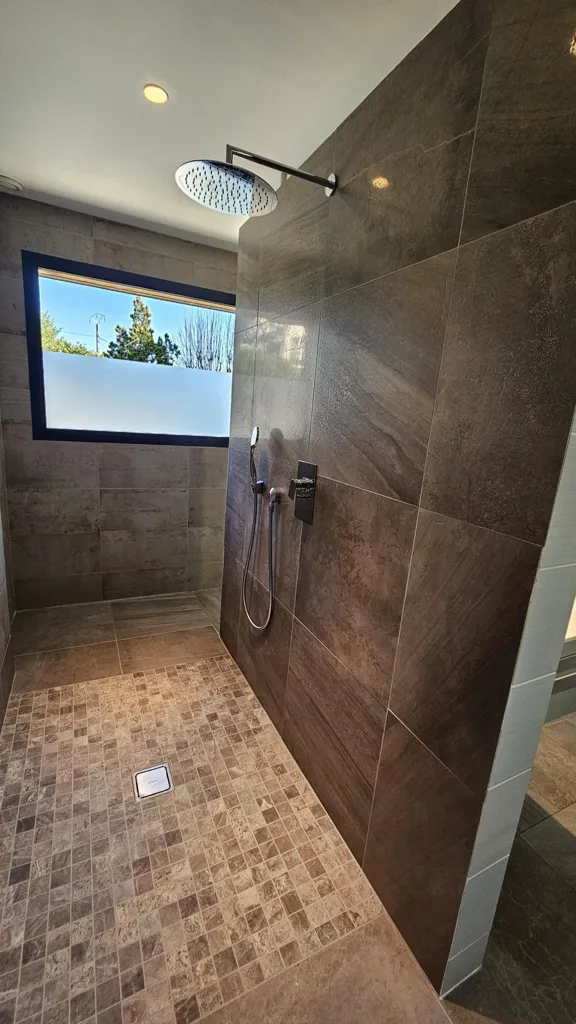 Bathrooms - Contemporary House with Hill Views in La Colle-sur-Loup