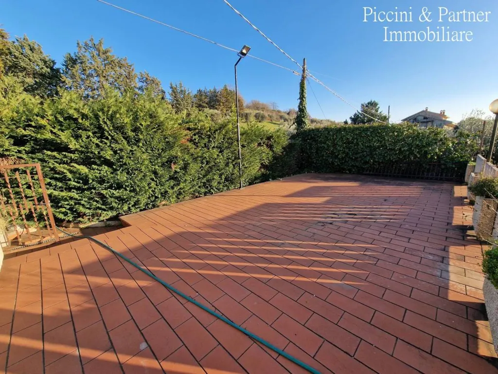 Terrasse - Villa with Lake View in Magione