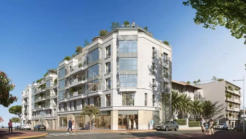 Luxury Flat with Parking in Antibes