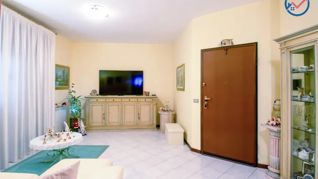 4-room apartment in IT