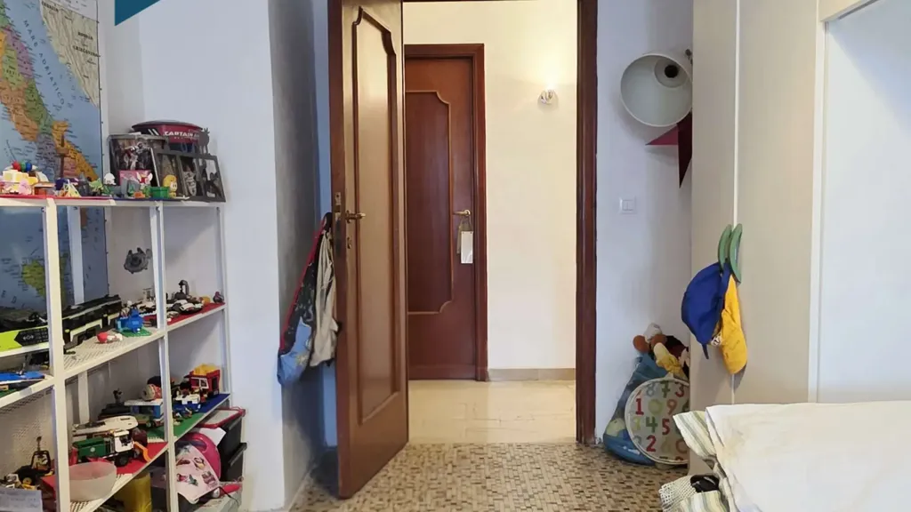 Chambres - Spacious Apartment with Balcony in Piacenza
