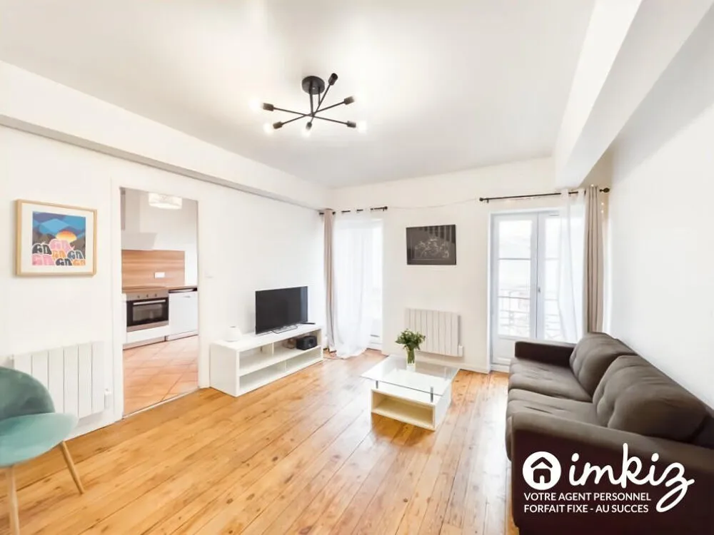 Soggiorno - Charming Duplex in Montauban's Historic Centre