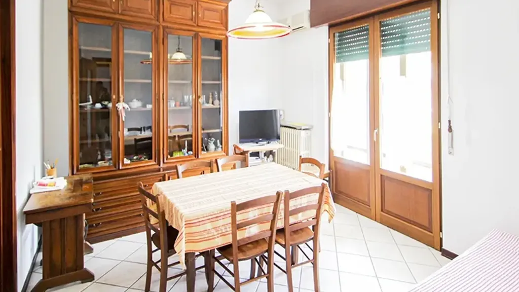 Salle à manger - Triplex with Balconies in Castiglione Olona