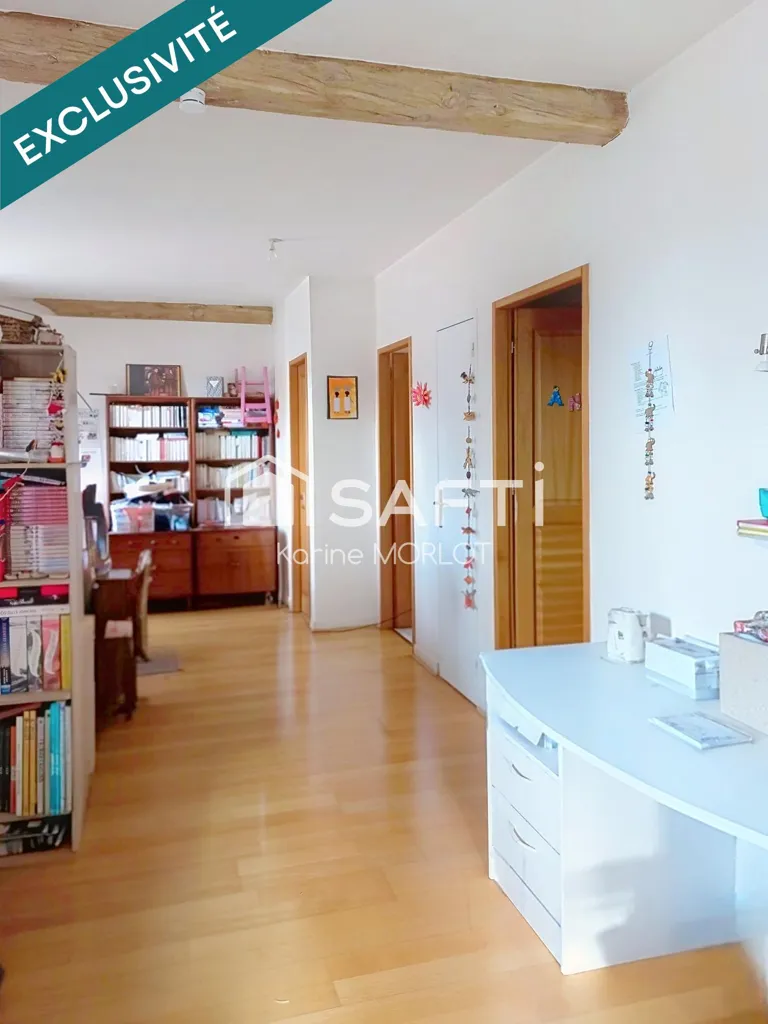 Pièces - Appartement Duplex avec Parking à Ornans