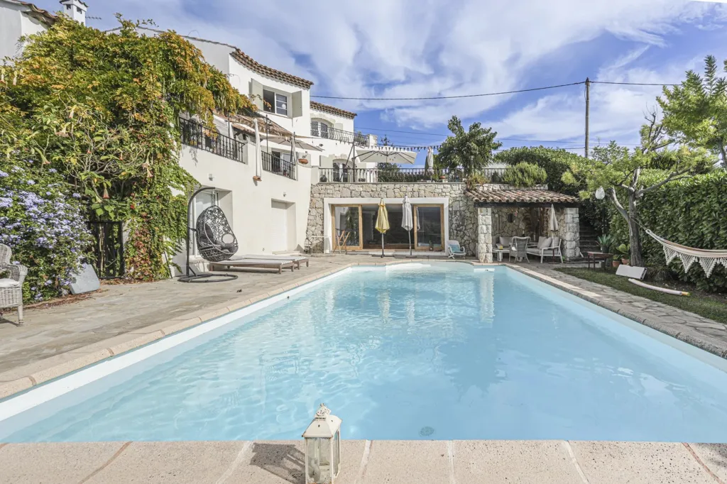 Bassein - Villa with Panoramic Sea View in La Gaude
