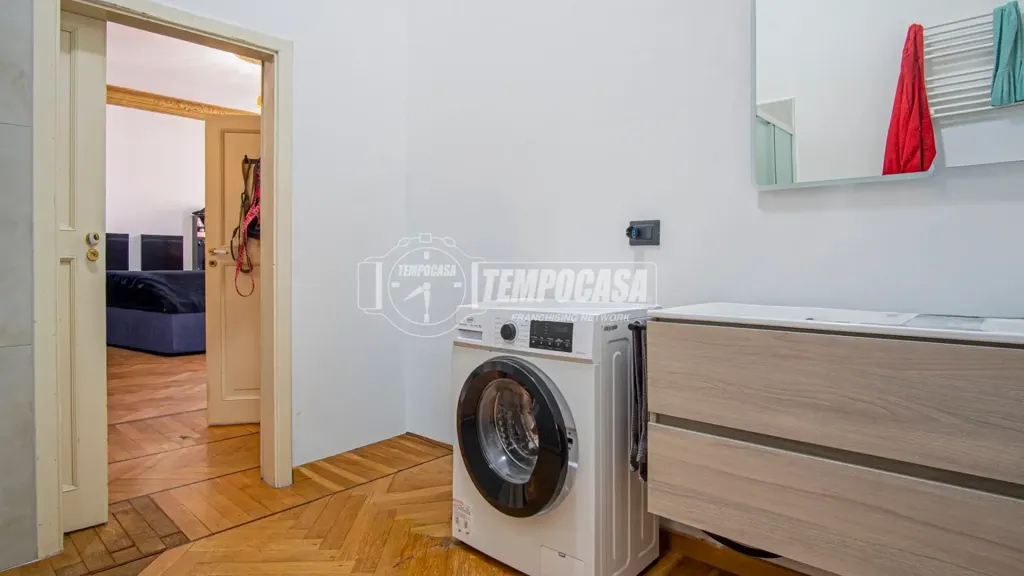 Lavanderia - Historic Apartment with Balcony in Lavagna