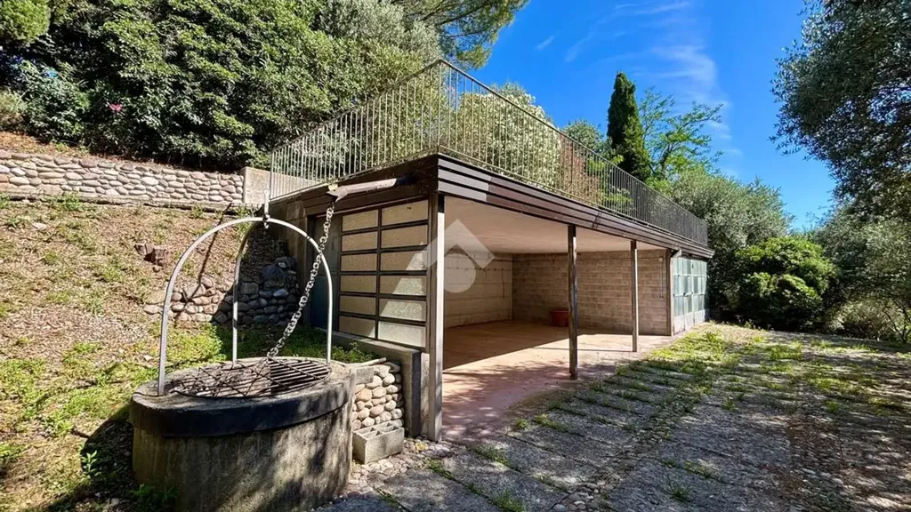 Terrazza - Historic Villa with Pool in Sona