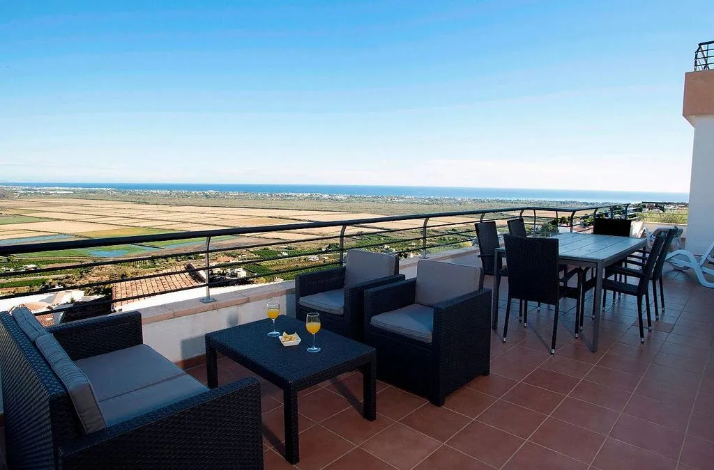 Rõdu - Apartment with Pool and Terrace in Pego