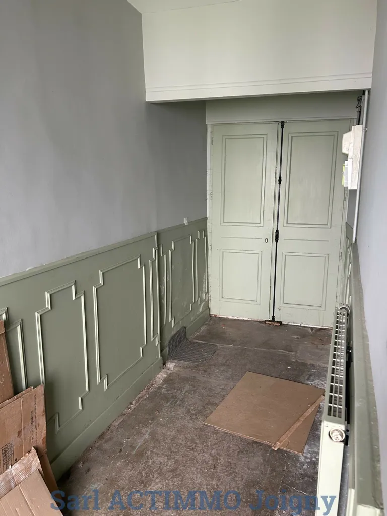 Ingresso - Historic House for Renovation in Joigny