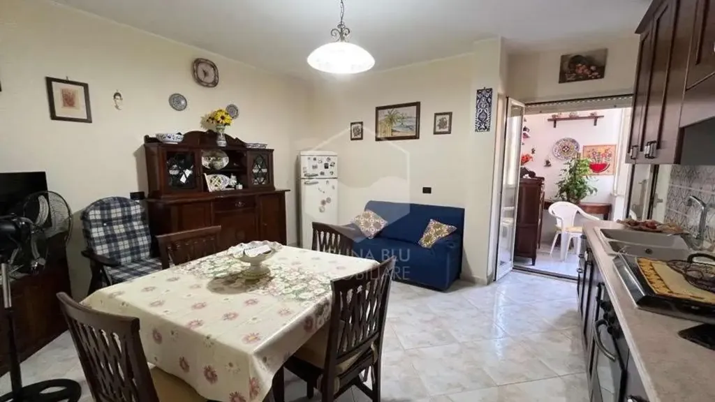 Salle à manger - Ground Floor Apartment with Balcony in Marsala