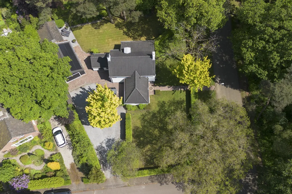 Õhuvaade - Charming Semi-Bungalow with Garden in Wolfheze