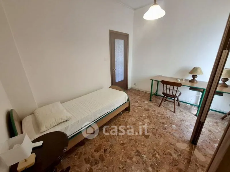 Magamistoad - Four-Room Apartment with Balcony in Catania