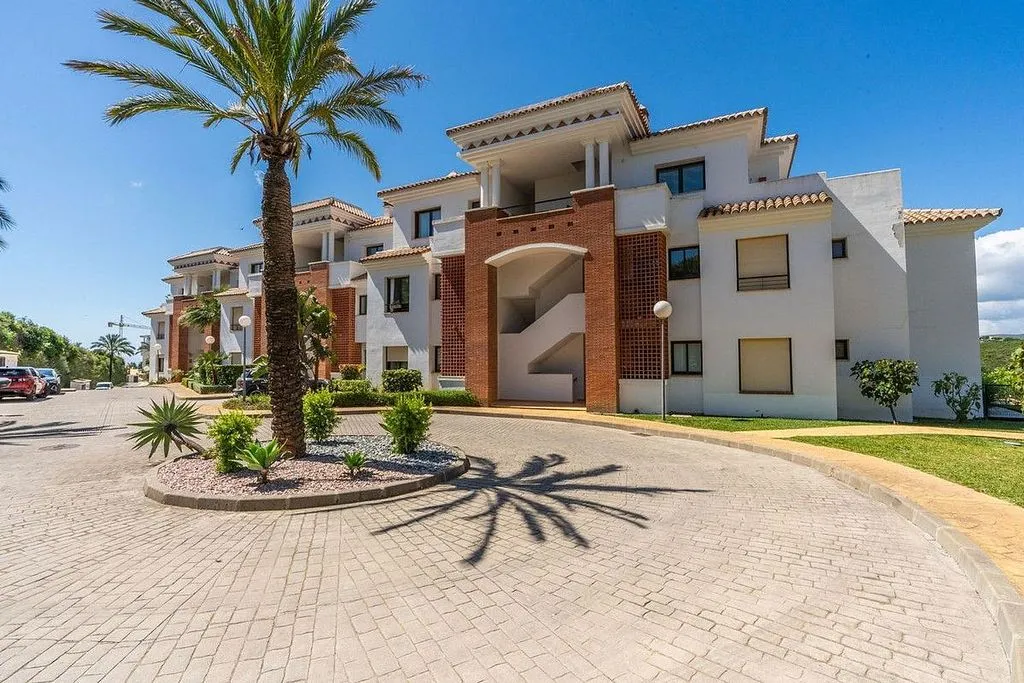 Välivaade - Apartment with Pool and Terrace in Casares