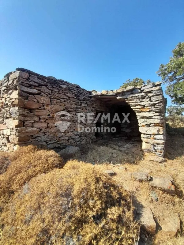 Jardin - Farmhouse with Sea View in Perama
