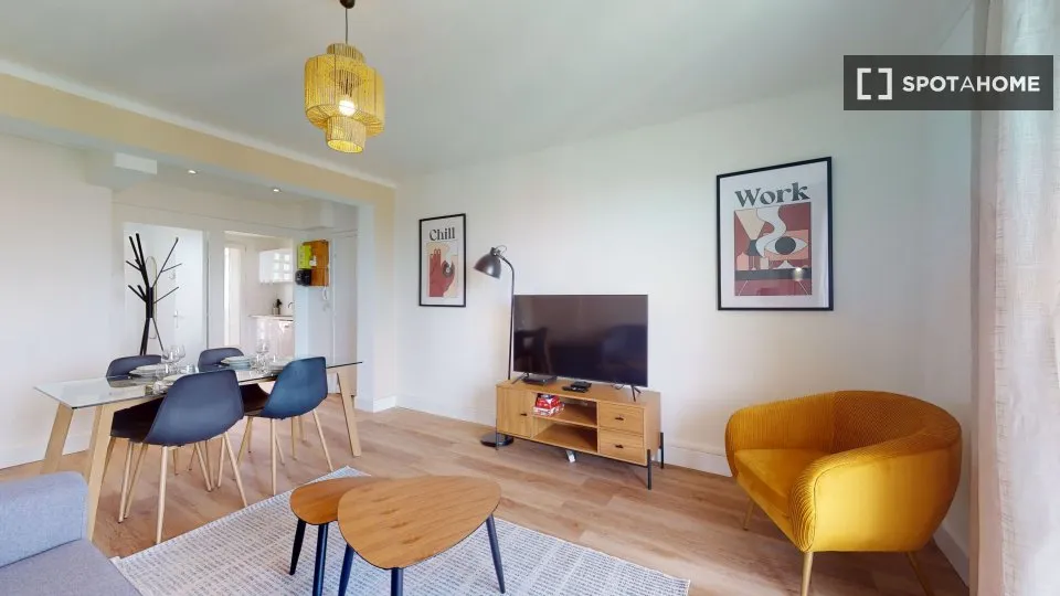 Séjour - Appartement à Louer à Marseille