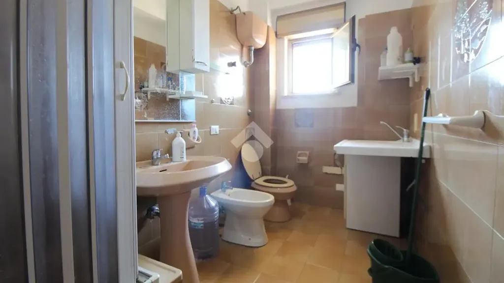 Bathrooms - Apartment with Garage in Villa San Giovanni