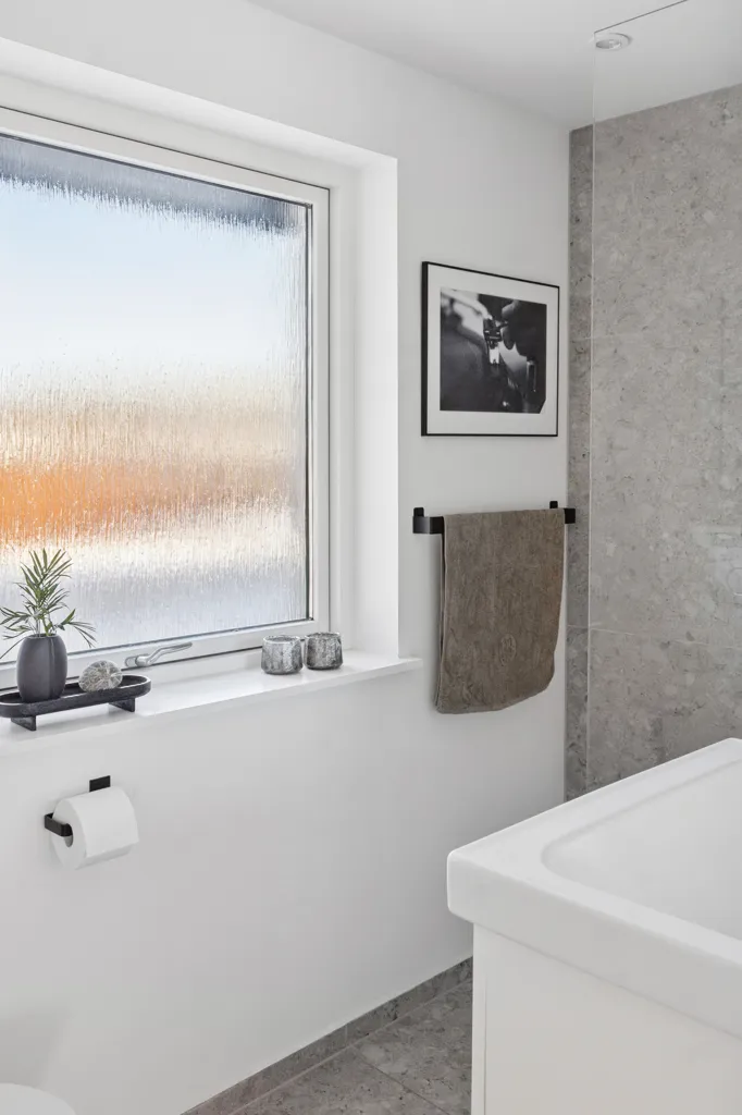 Salles de bain - Renovated Villa with Carport in Vedbæk