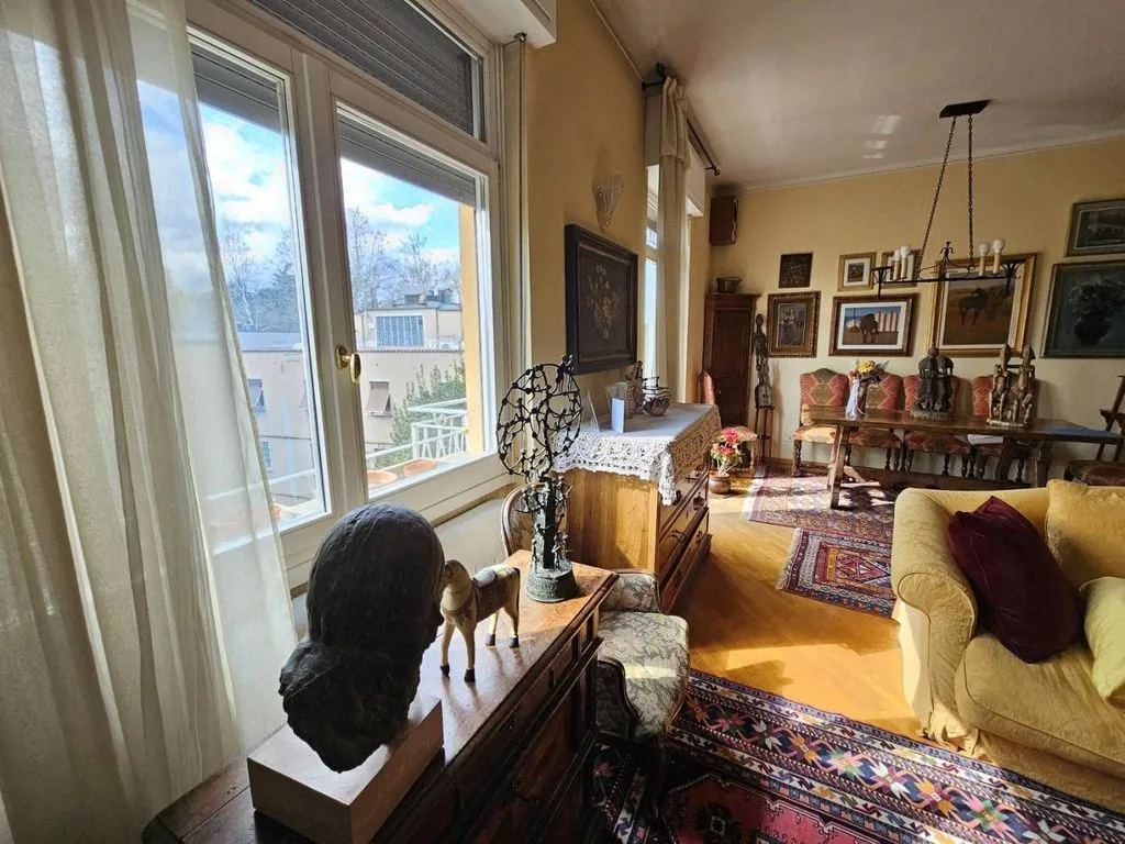 Soggiorno - Penthouse with Panoramic Views in Bologna