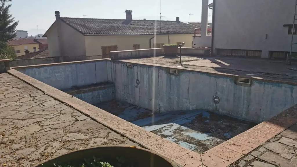 Pool - Villa with Pool in Borgo San Lorenzo