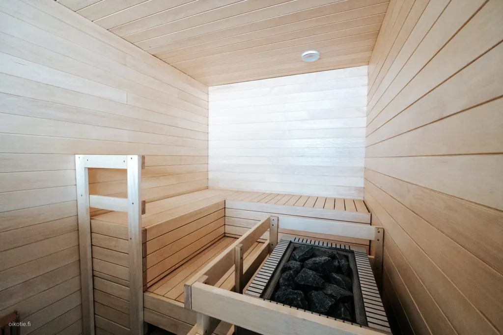 Toad - Modern Flat with Walk-in Wardrobe in Malmi
