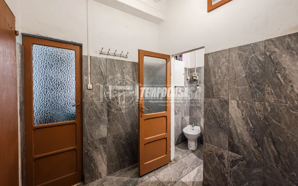 Vannitoad - Two-Bedroom Apartment in Vignola's Historic Centre