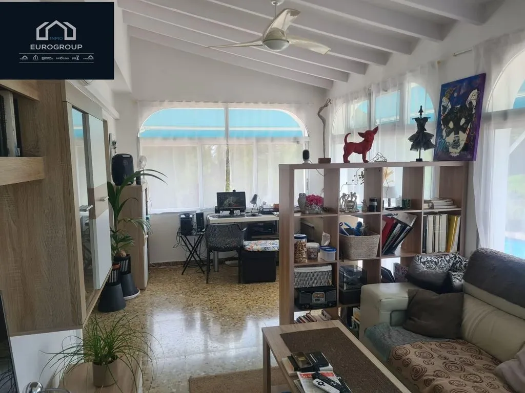 Elutuba - Chalet with Pool in La Nucia, Valencia