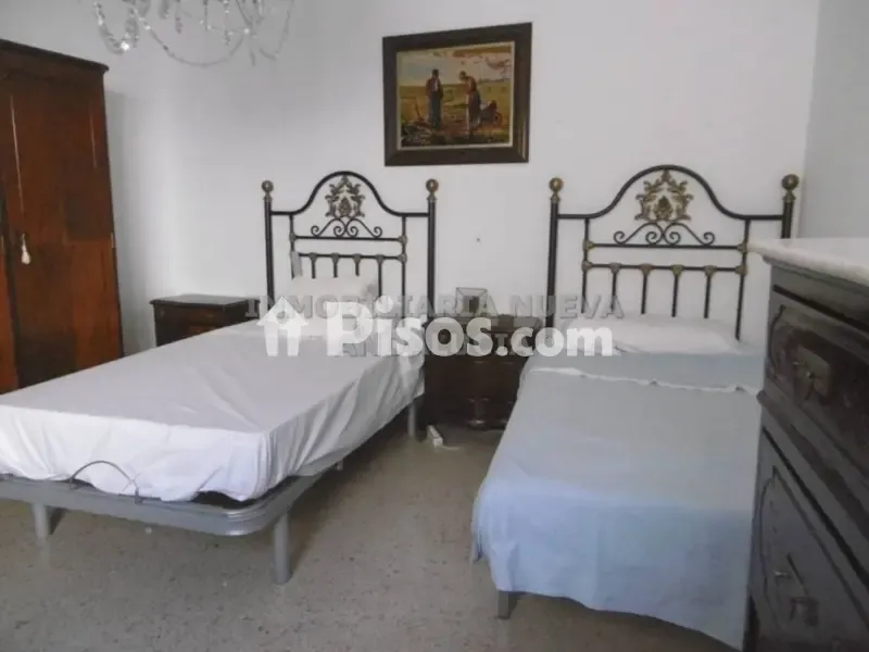 1 magamistoaga korter asukohas ES