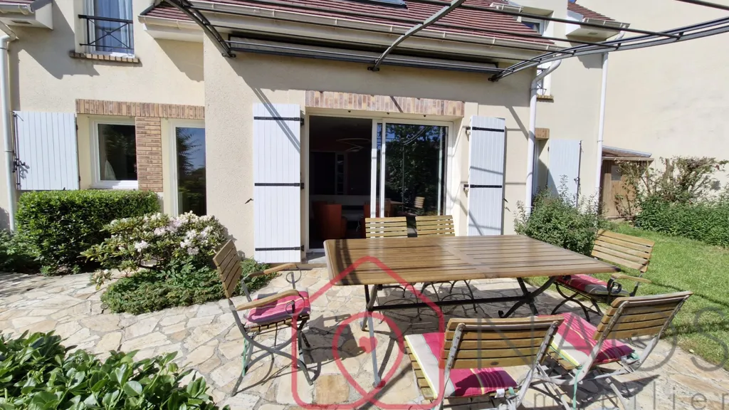 Maison 6 pièces à VAUHALLAN