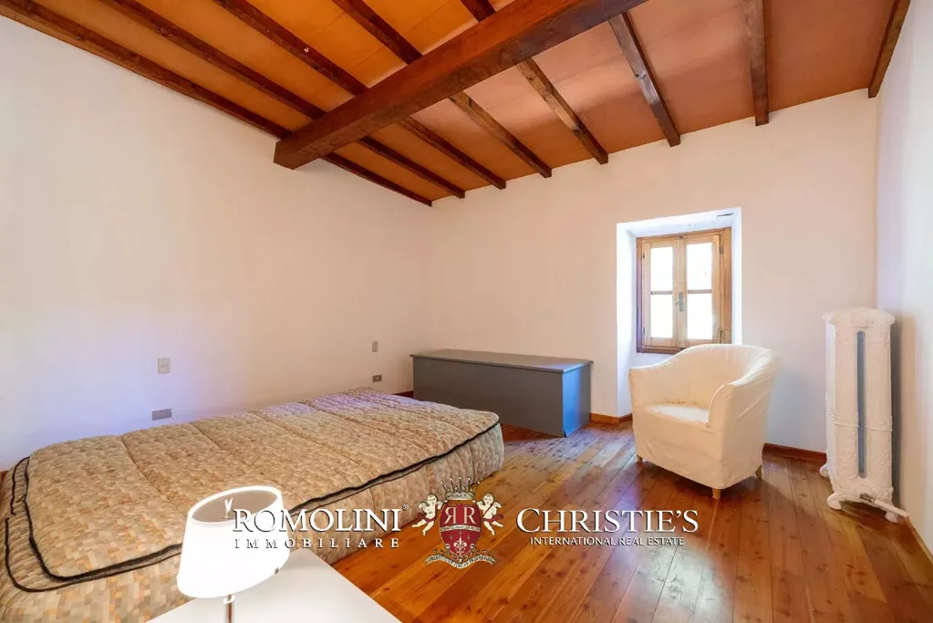 Magamistoad - Rustic Farmhouse with Panoramic Views in Chianti