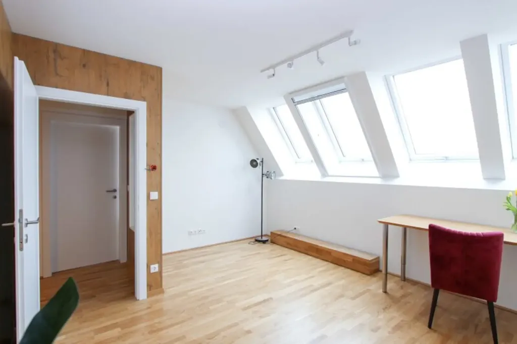 Bureau - Co-Living Space with Terrace in Vienna