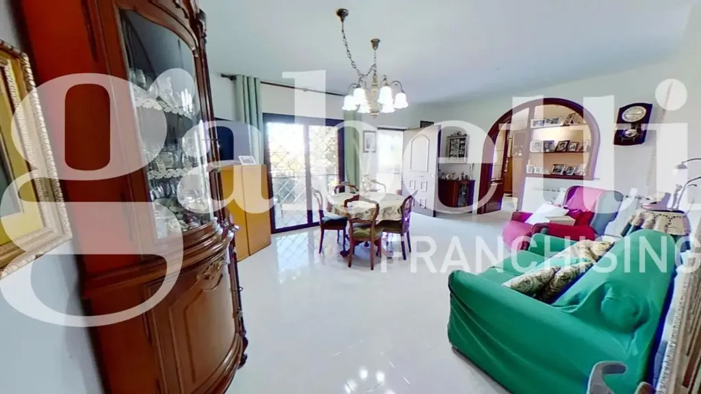 Séjour - Villa with Balcony and Garden in Ladispoli