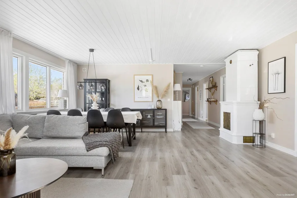 6-room house in Trollhättans kommun