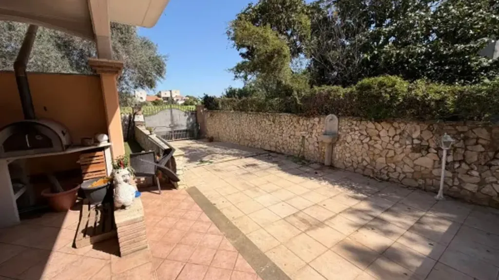 Terrace - Quadrifamiliare Villa with Garden in Ardea