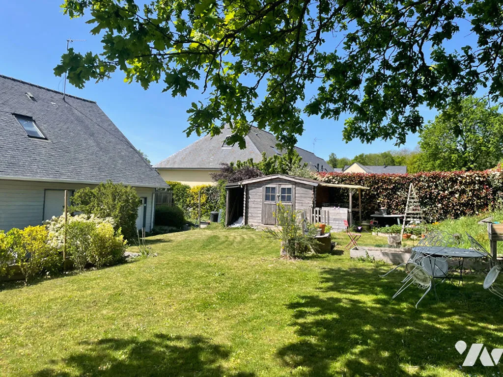 Giardino - Timber Frame House with Garden in Entrammes