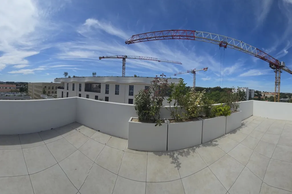 Balcon - Appartement 5 Pièces avec Vue Panoramique à Montpellier