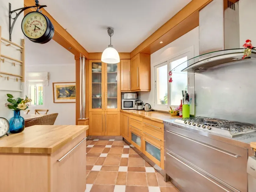 Cucina - Charming Adosado with Pool in Marbella Centre