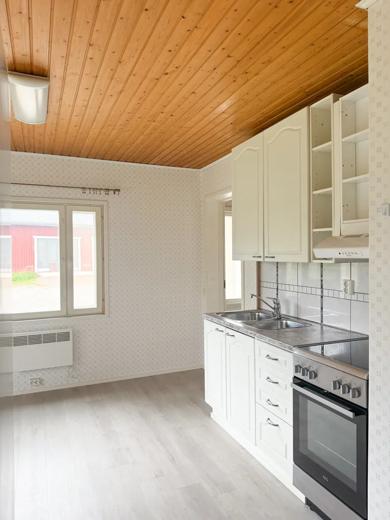 Cuisine - Detached House with Garden in Rauma