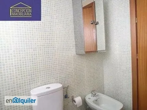 Bagni - Student-Friendly Flat with Terrace in Cercadilla