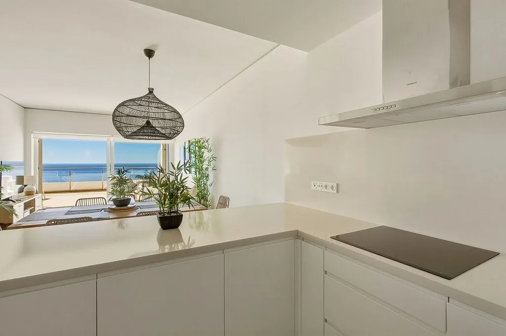 Köök - Apartment with Pool and Terrace in Higueron Resort