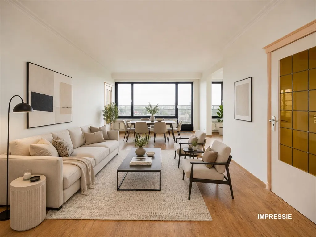 Appartement avec Terrasse sur la 12ème Étage à Centre-Ville