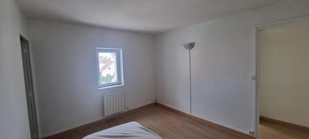 Pièces - Maison de 10 Pièces avec Terrain à Dijon