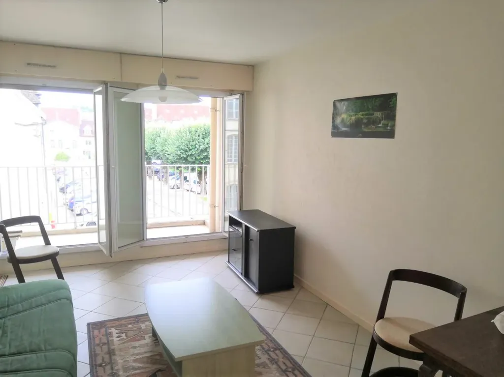 Séjour - Appartement T3 Meublé avec Balcon et Ascenseur