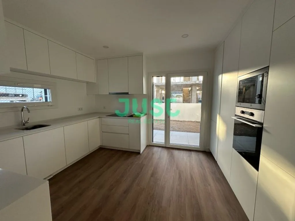 Köök - Luxury Flat with Garage in Pinhal do General