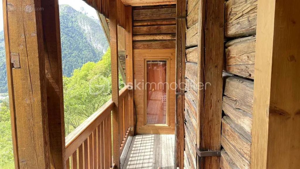 Balcon - Chalet Authentique de 1872 avec Terrasses à Thônes