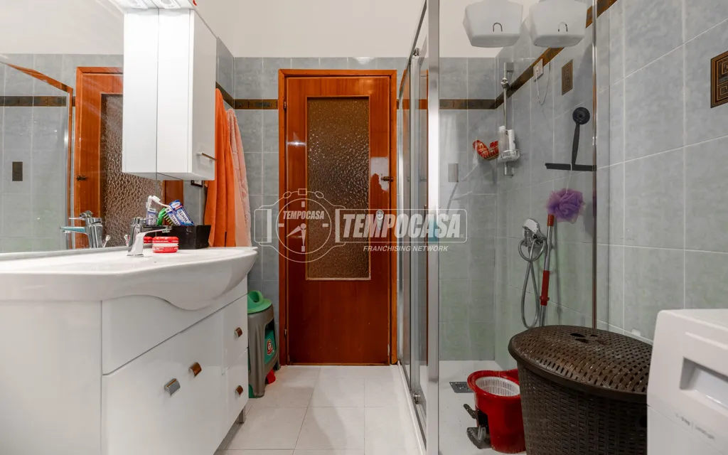 Vannitoad - Spacious Flat with Balcony in Faenza