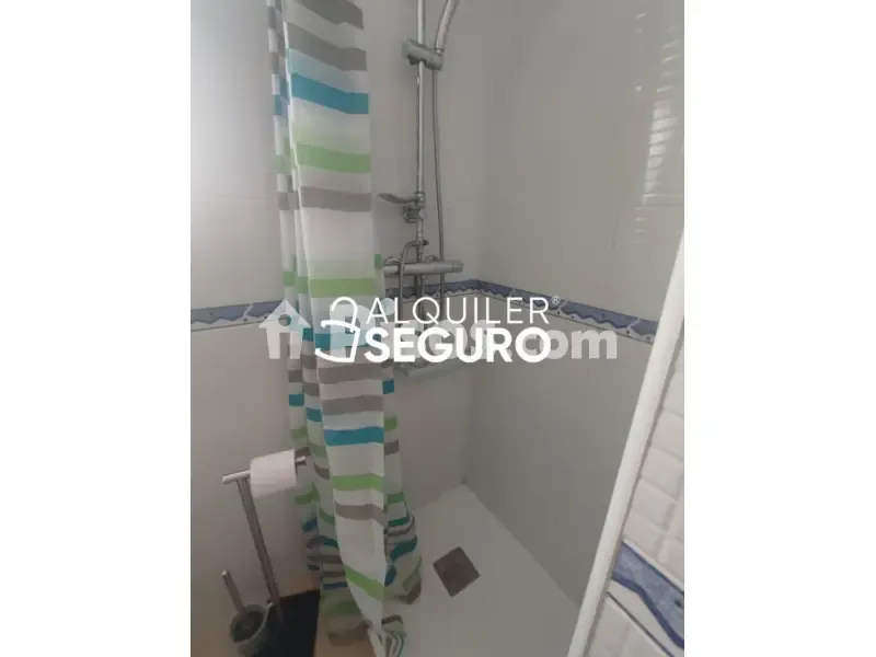 Salles de bain - Modern Flat with Terrace in Las Fuentes
