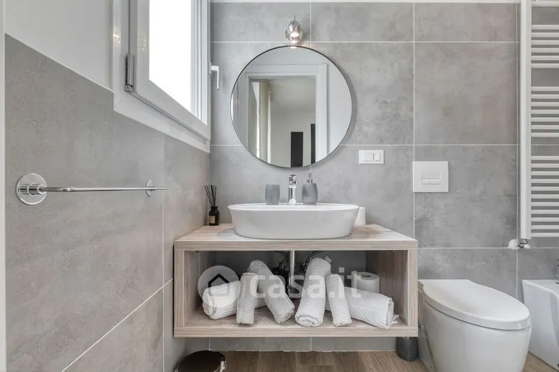 Bagni - Rustic Stone Building with B&B Potential in Bologna