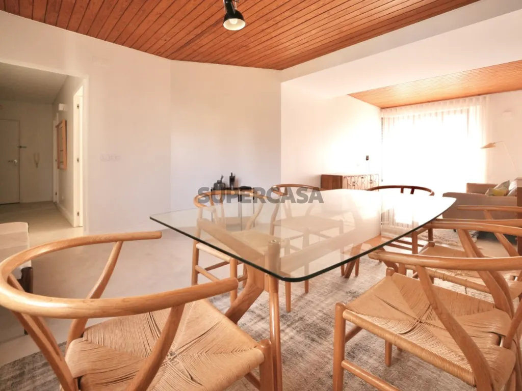 Salle à manger - 2-Bedroom Apartment with Panoramic Views in Monte Estoril