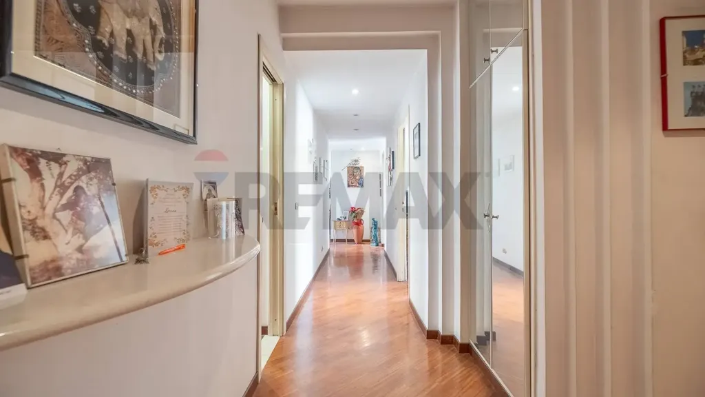 Entrée - Furnished Apartment with Balcony in Rome